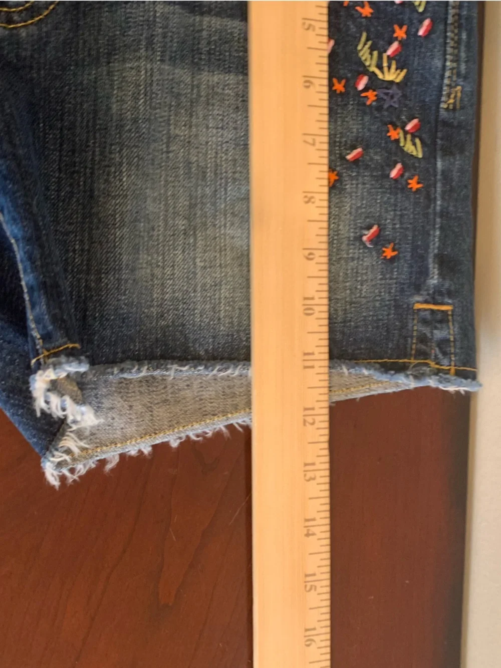 Ag Adriano Goldschmied Blue Denim Shorts with Embroidery and Beads 100% Cotton - Picture 8 of 9